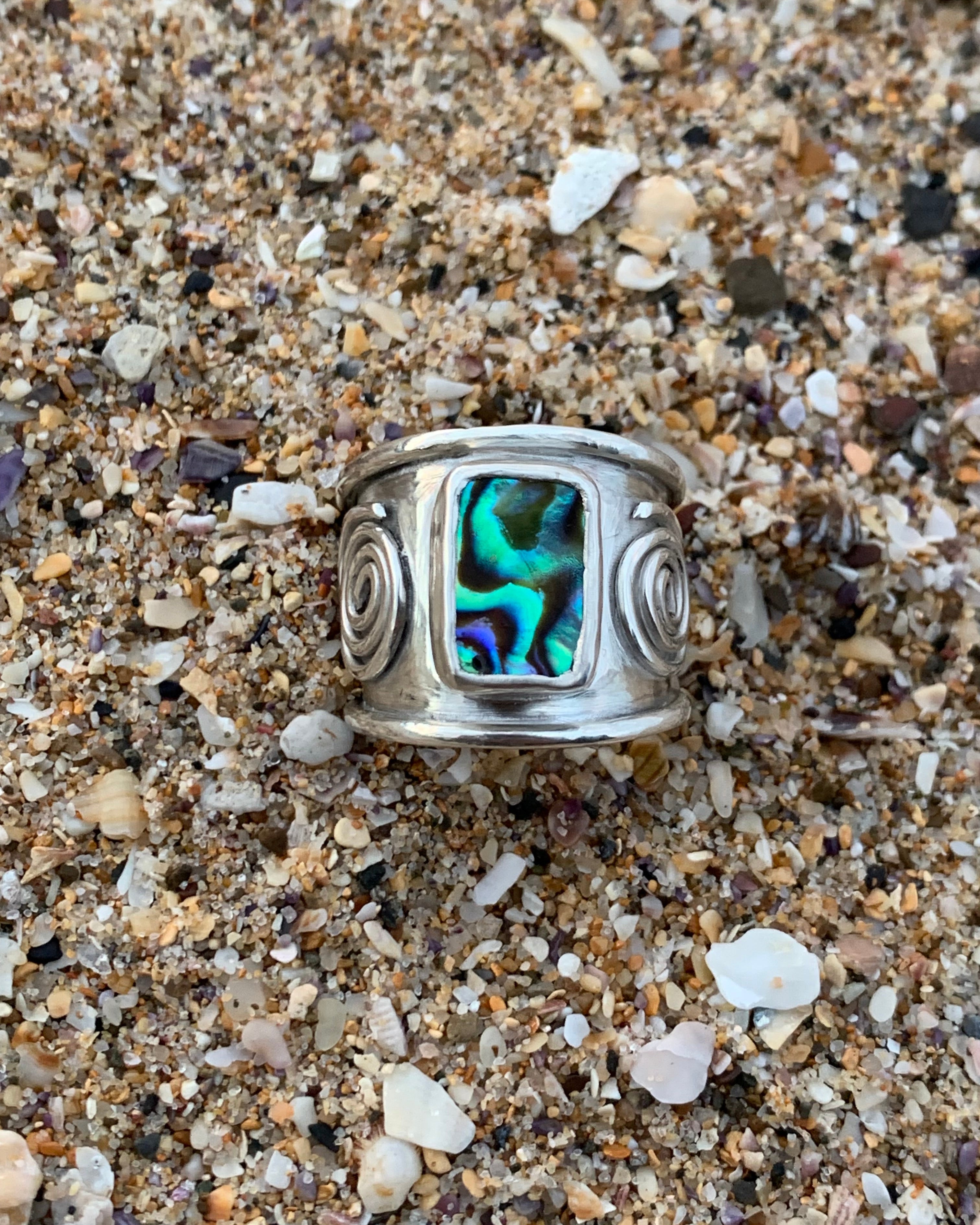 Chunky Abalone ring